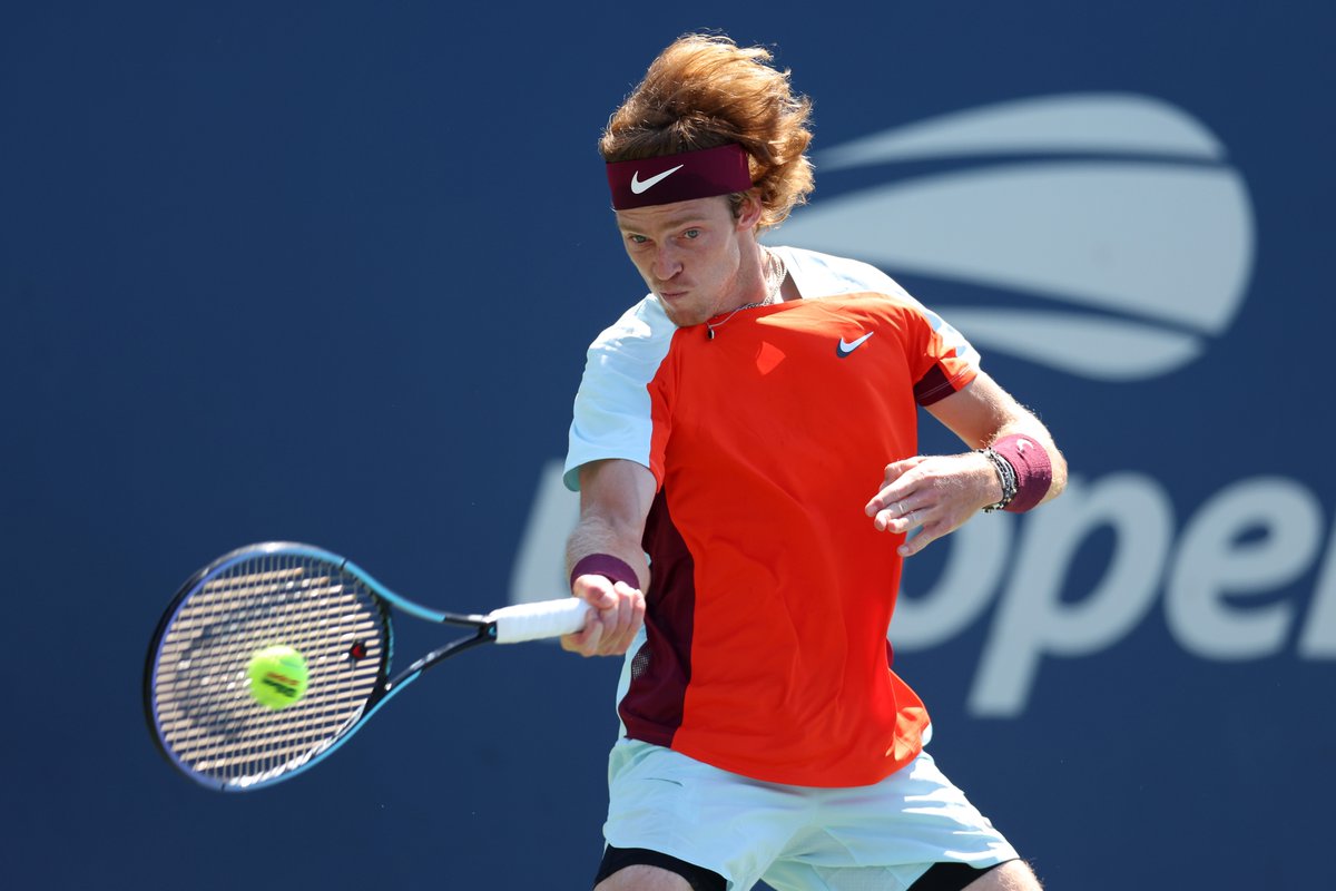 Through in🖐 @AndreyRublev97 defeats Laslo Djere 7-6 6-3 3-6 4-6 6-4 to advance to the second round. @usopen | #USOpen