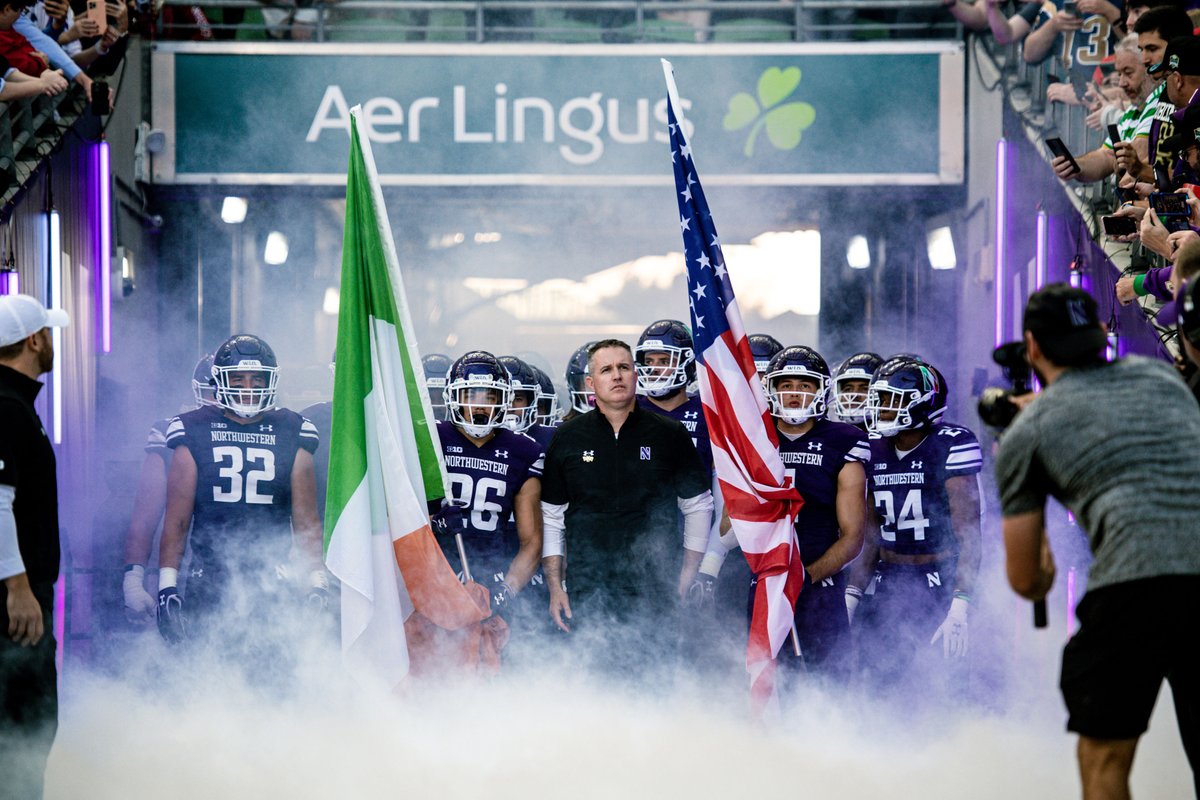 This photo! 😻😻😻 #GoCats | @NUFBFamily