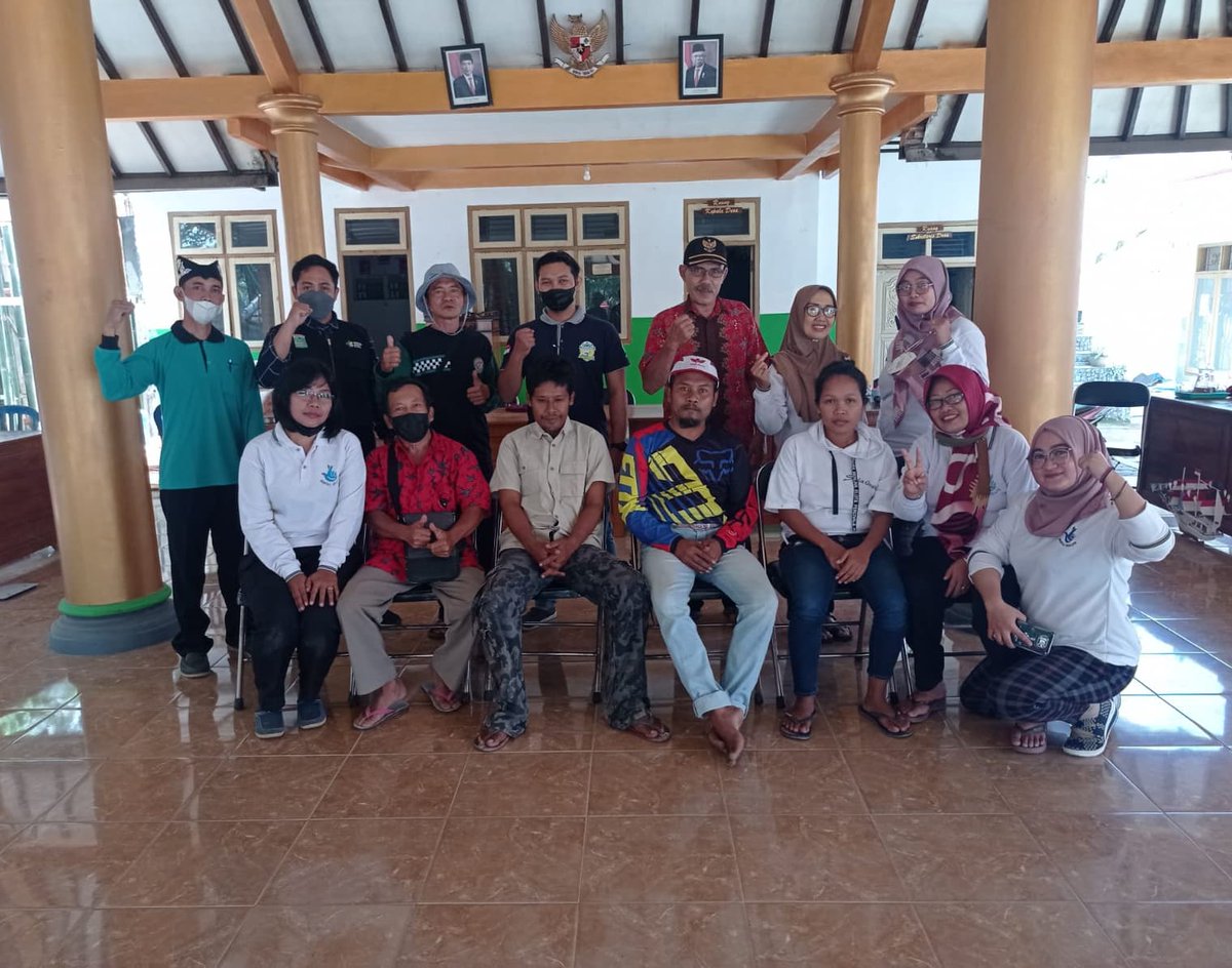 Evrinae91's tweet photo. Tetap semangat bersama mereka ... Memberikan ..dan melakukan yg terbaik🥰🥰🥰 

Semangat tanpa batas kader keswa kedungbanteng 💪🏻💪🏻💪🏻❤️❤️❤️ https://t.co/nnZ8whkPtU