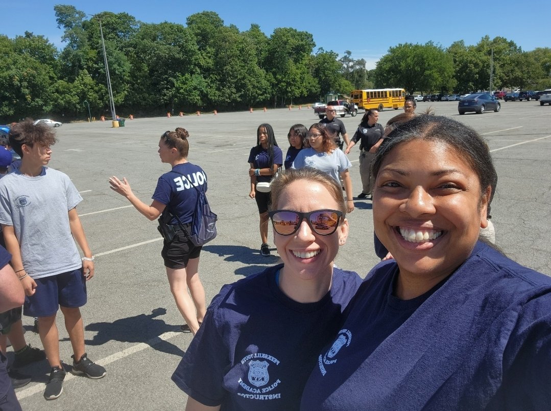 peekskillpolice's tweet photo. Needless to say all of us enjoyed this funfilled day of adventure one that we hope will become an annual occasion! Special thanks to NYSP Trooper Briana Martinez-Gigante for putting this event together and allowing us to share in the festivities!
#copsforkids #CommunityPolicing https://t.co/ENKKrT2GZX