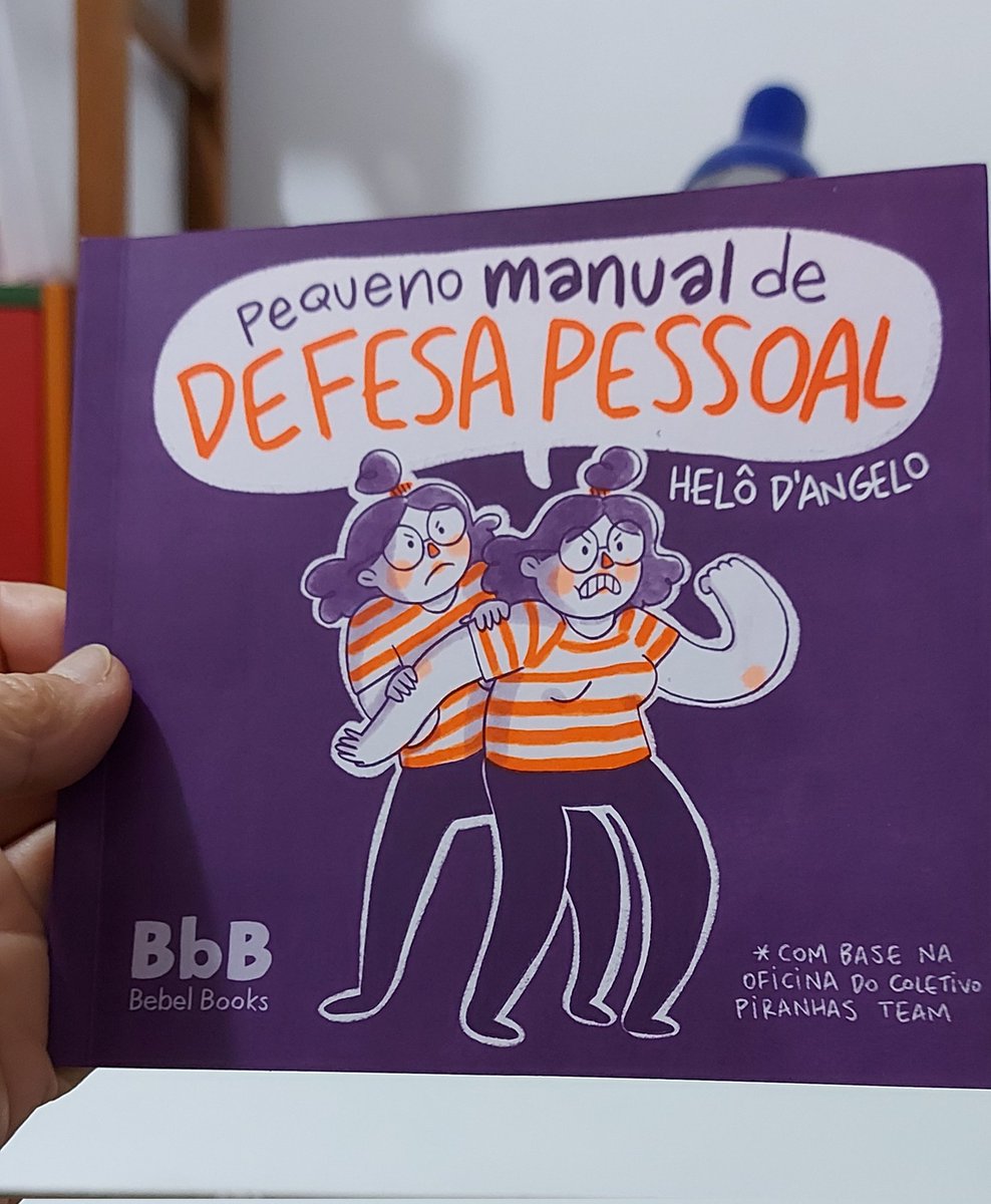 LaerteCoutinho1's tweet photo. Obrigada, Helô! Obrigada,  Bebel! @helodangeloarte @BebelBooks https://t.co/lPQhHQv47i
