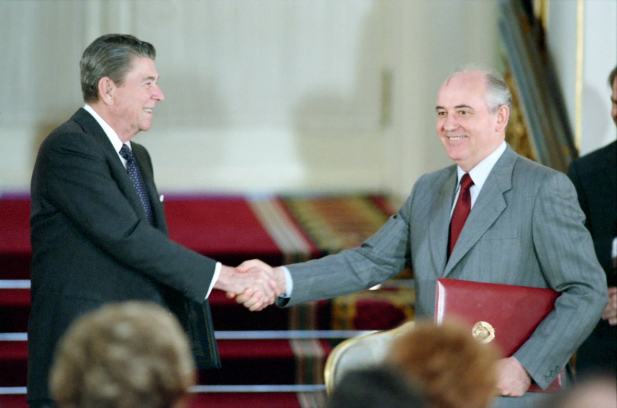 RonaldReagan's tweet photo. The Reagan Foundation and Institute mourns the loss of former Soviet leader Mikhail Gorbachev, a man who once was a political adversary of Ronald Reagan’s who ended up becoming a friend. Our thoughts and prayers go out to the Gorbachev family and the people of Russia. https://t.co/j8EQ8JZqrq
