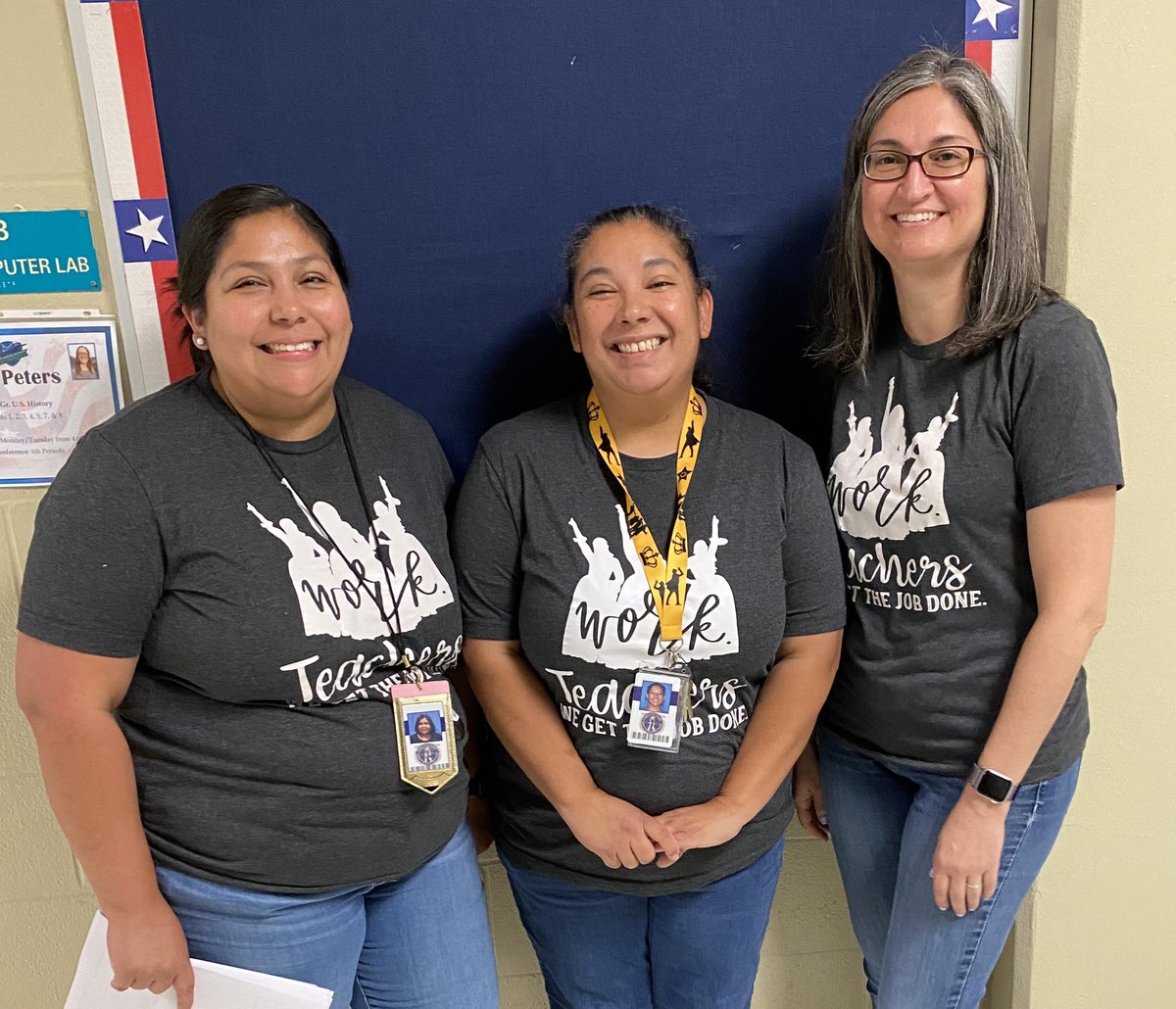 AngelaDearmond's tweet photo. Dress like twins, or in our case, triplets. #StinsonHowdyWeek #SkyhawkPride #VHawks @NISDStinson @msmluna13 @mrslytle8 https://t.co/lQrbdcwDOD