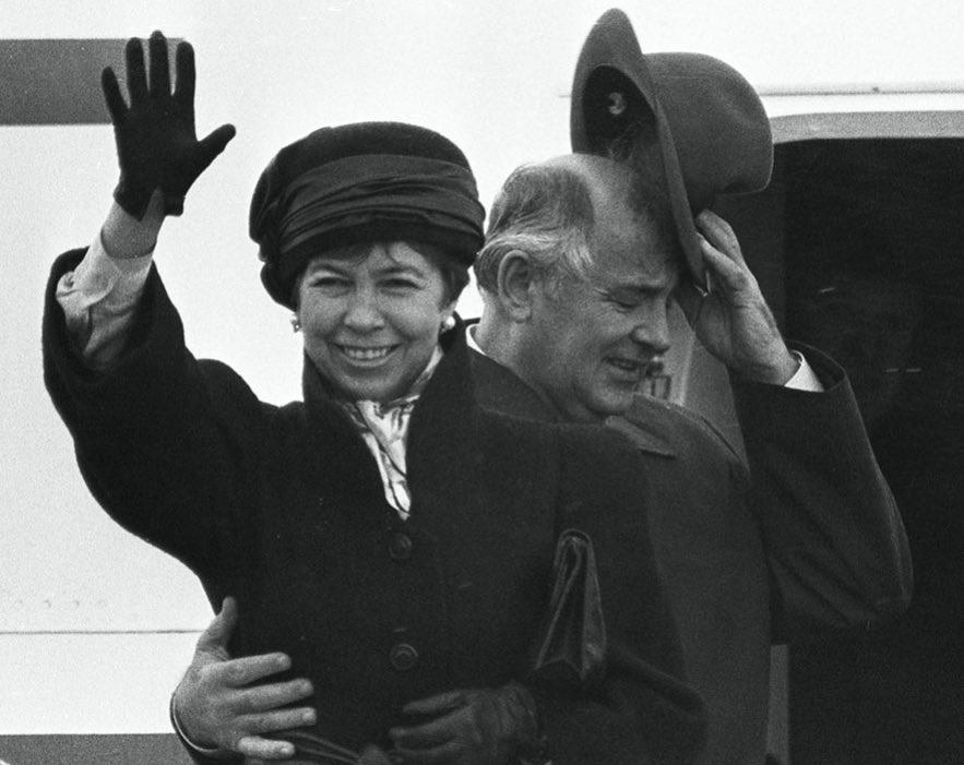 Ci lascia un grande e coraggioso leader che ha messo in gioco tutto per la democrazia del suo paese. 

#gorbaciov