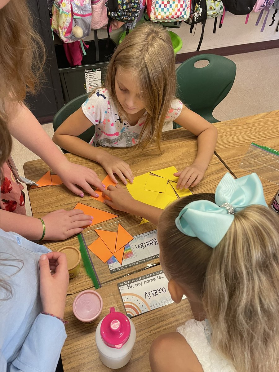 ChircoMs's tweet photo. Our first team building exercise: tangrams. Students have to work together to create a large square out of other smaller shapes. The kicker: there was a time limit. 10 minutes! They worked really well together! #warh https://t.co/HrkaQi4faW