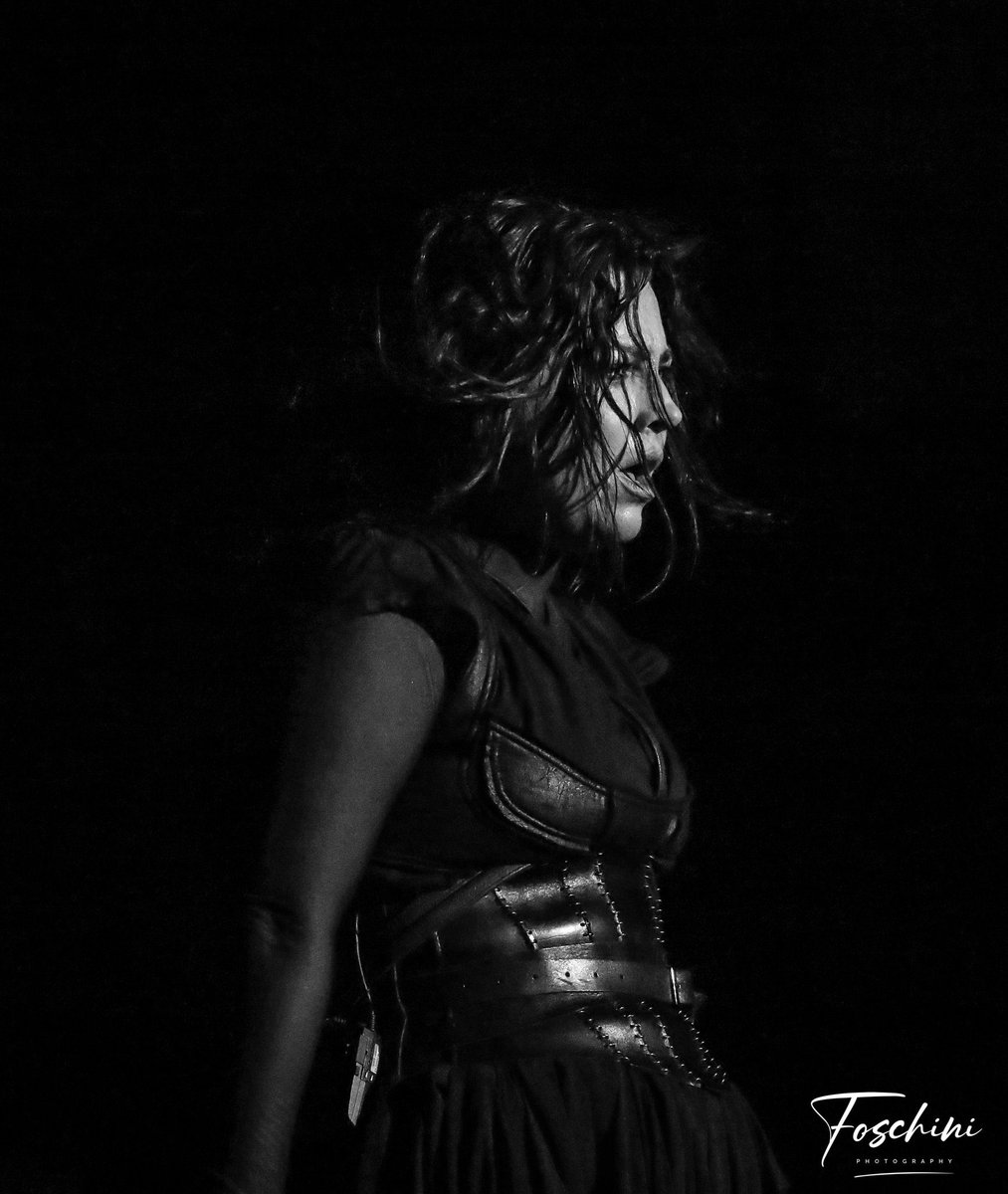 T̶h̶e̶ E̶m̶i̶l̶y̶🏳️🌈 tweet media