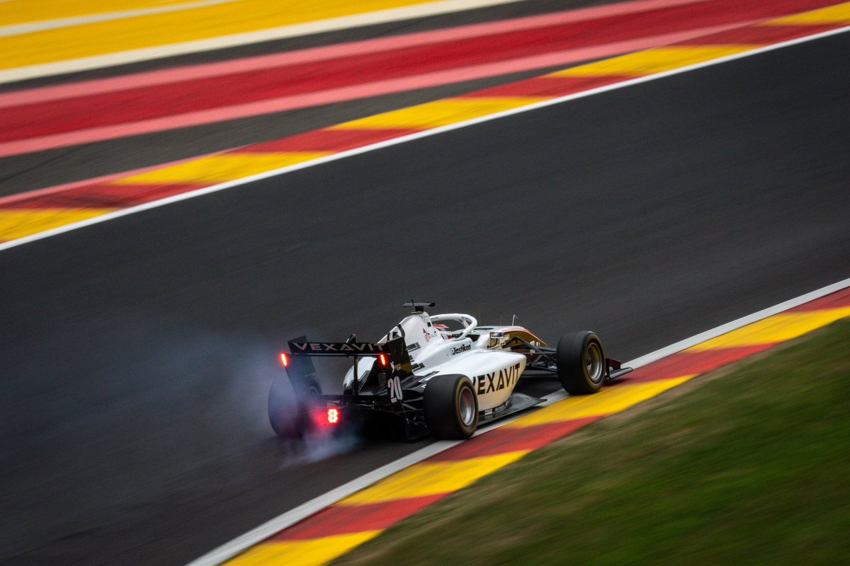 Más puntos. P7 y P8 desde P18

Contento con las dos carreras, aprovechando todas las oportunidades que tuvimos a pesar de tener muy poca velocidad en recta, que no es lo ideal en una pista como Spa. 

Gran trabajo de todo el equipo

Spa, Belgium 🇧🇪