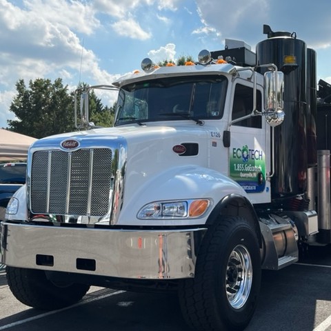 GoEcotech's tweet photo. This past weekend Ecotech teammates Joe, Lori, and Shelly, set up at the Miss Utility event, Touch a Truck, at the Bowie Bay Sox Stadium. There they taught families about the vac trucks and safety! 

#Community #MissUtility #GoEcotech #Safety https://t.co/U4Gazl1IRb