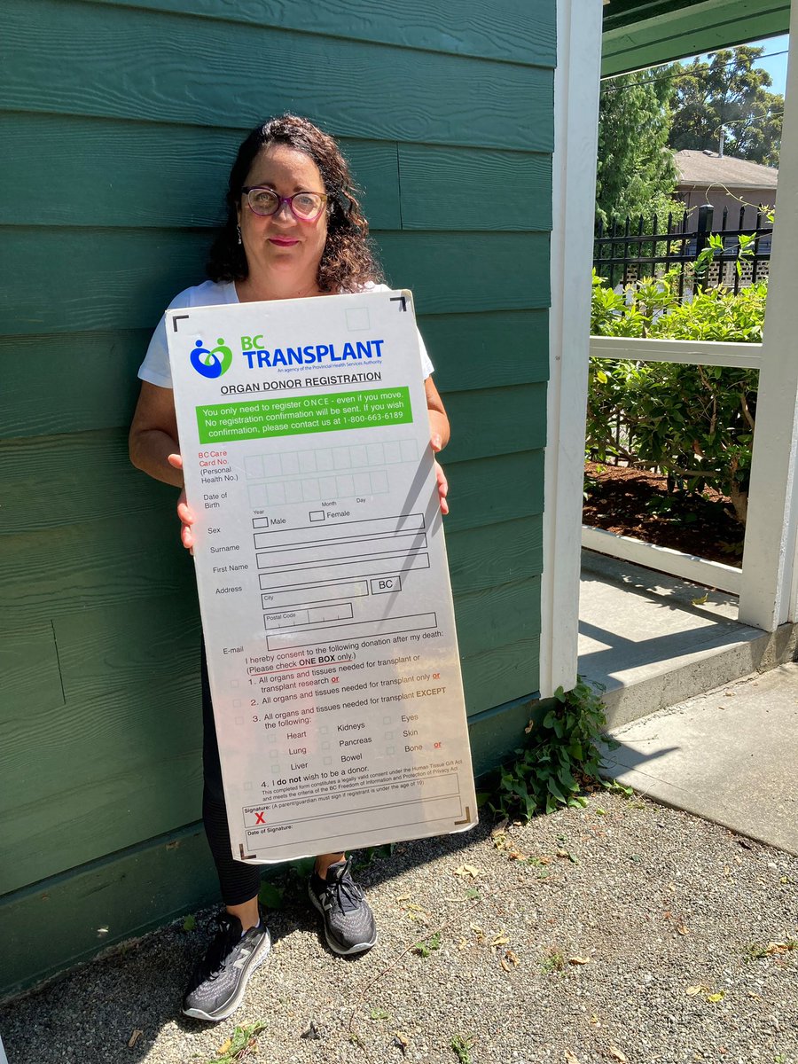 BC_Transplant's tweet photo. Take two minutes to register as an organ donor and give hope to more than 500 people and their families, waiting for an organ transplant. 💙https://t.co/50FT6gwGkm https://t.co/gUd0wlvfkP