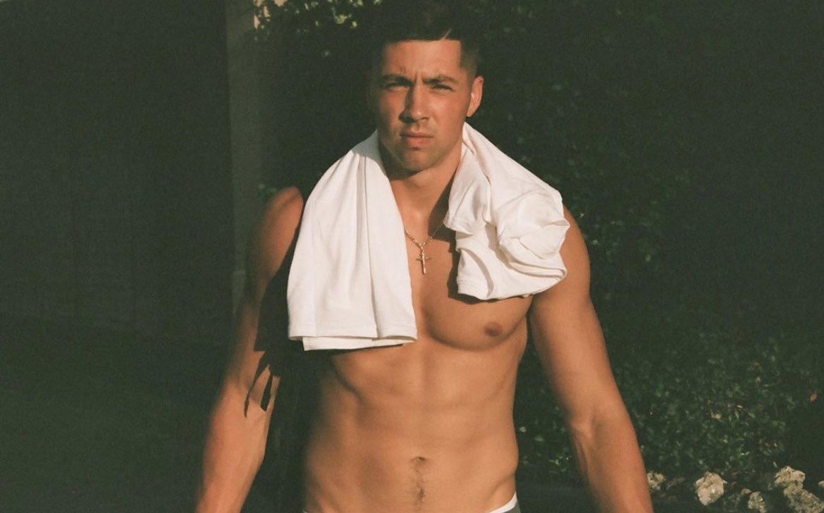 Julesp2022's tweet photo. Just a reminder that THIS is the man Alyssa cheated on for a 30 year old, lives in his mommas basement, racist tiktoker #bb24 https://t.co/XCGOGTdo2g