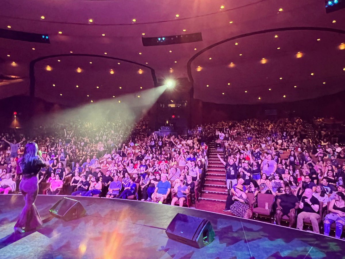 The Selena Experience by <a href="/LosChicosDel512/">LosChicosDel512</a> #PerformanceCenter #selenaquintanilla #SelenaTribute