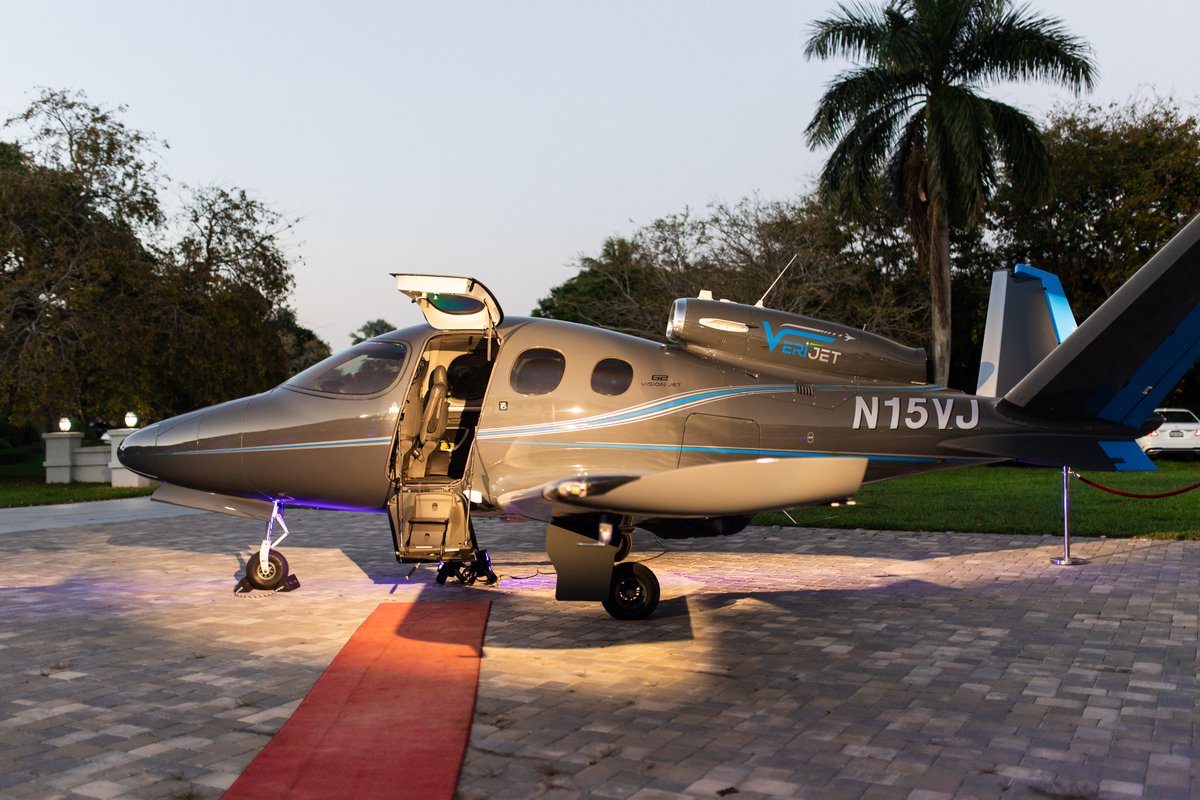 FlyVerijet's tweet photo. Step out of your vehicle and straight onto your flight!
No more waiting in long lines or lugging your things through terminal after terminal. Our priority is your comfort every step of the way!
Book your trip today at https://t.co/KrTw3GKtih ✈
#verijet #vjet #privatejetcharter https://t.co/Pt8eRoXVg8