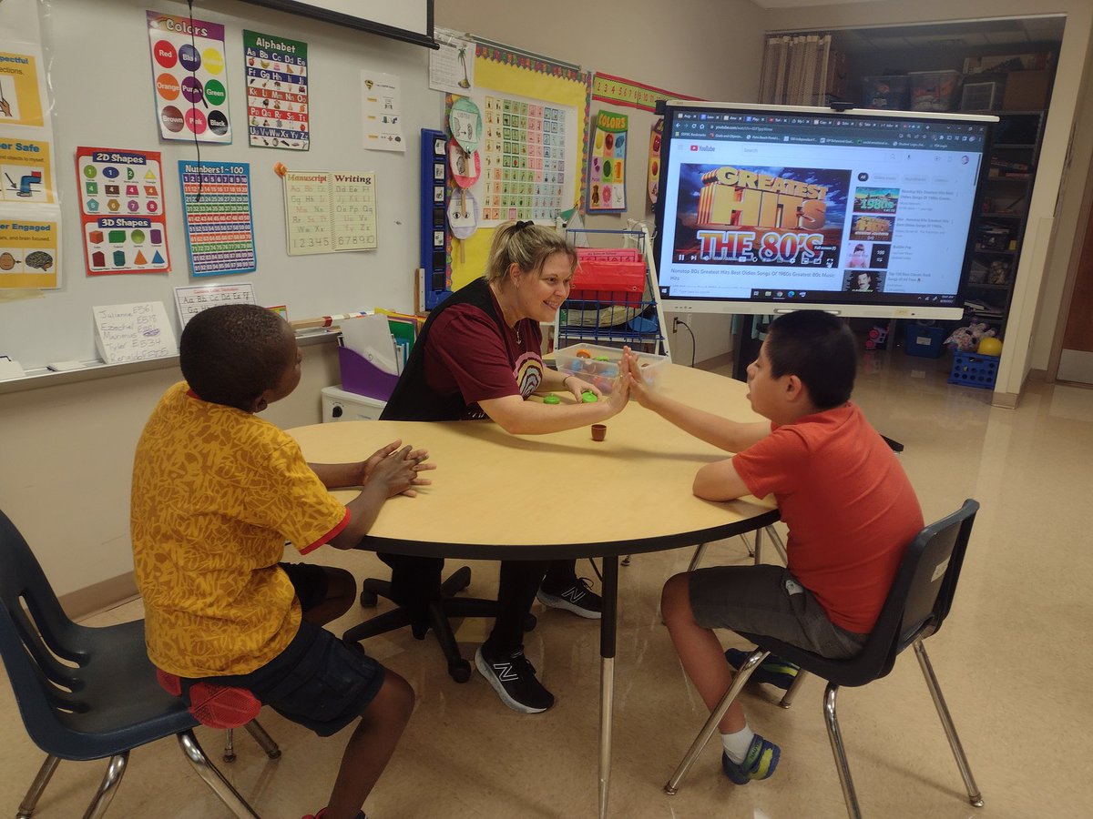 Dr_Corcoran's tweet photo. Small Group & 1:1 Instruction during Ms. Zehnder's ELA block!
Teacher ✅
Para ✅
BIA ✅
Curriculum Coach ✅
#OneTeamStudentFocused
@BryanMRussell @Barbara93425381 @mgbongiovi @SommerPBCSD @SommerPBCSD @licatap https://t.co/xtMY0MQF1Q