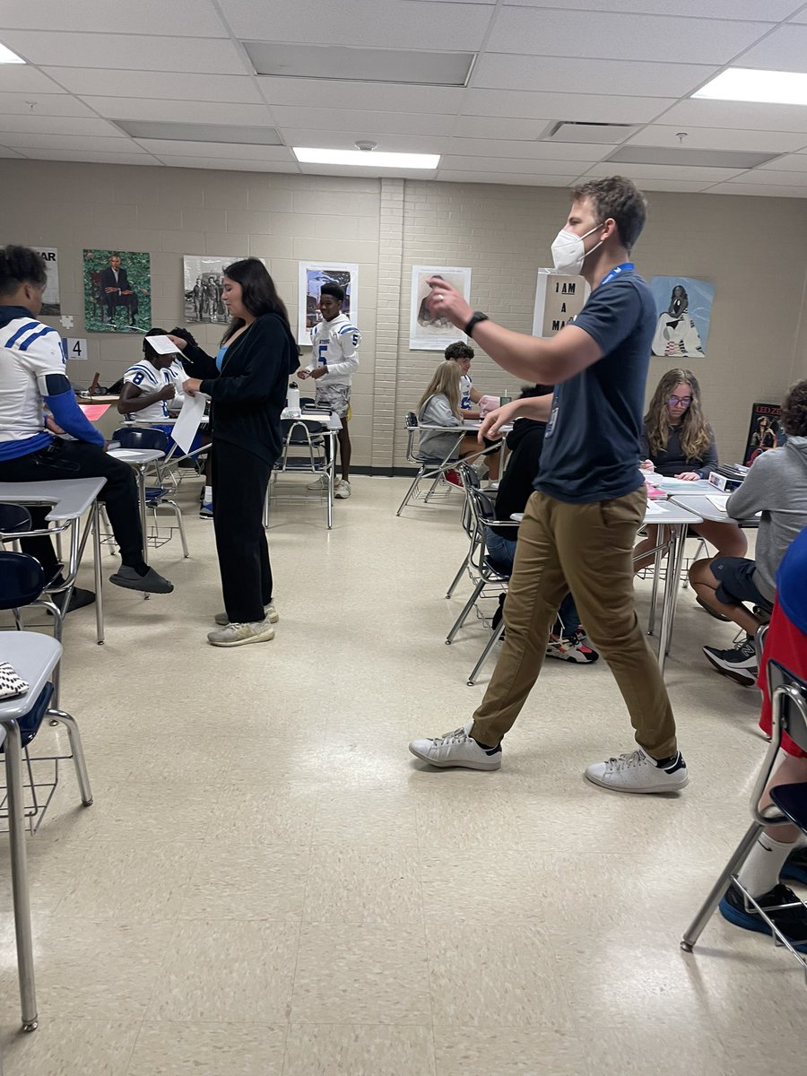 WHS_Cowboys's tweet photo. Teacher Tuesday 🤠
Thankful for my TEAM 🙏🏾
More to come!
#wehavefunlearning https://t.co/JNnLANQc8a