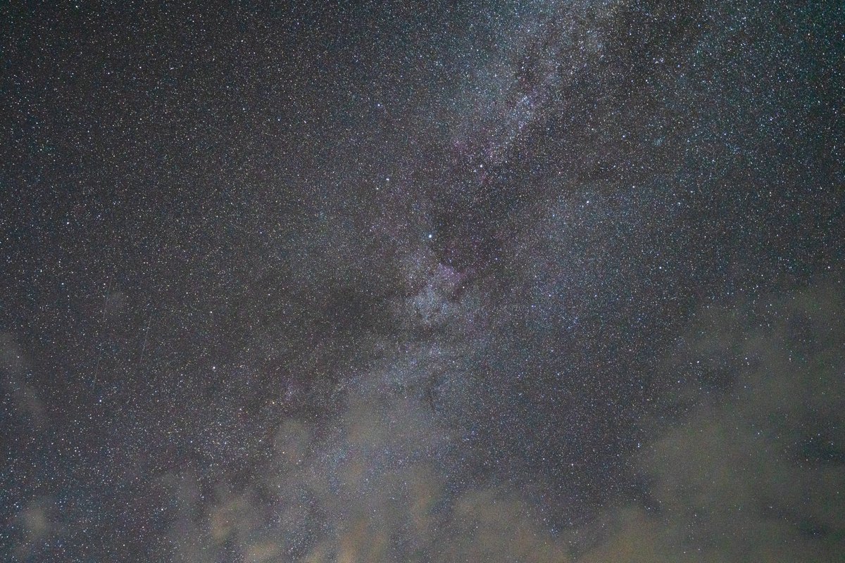Prestons_Astro's tweet photo. The night sky is beyond mind blowing at times... I genuinely am a bit upset that we had so much cloud cover over most of the summer this year in Arizona but it was worth it because we've had a lot of thunderstorms and rain that is needed in the SW. #Astronomy #Astrophotography https://t.co/XHIf4a1OOy