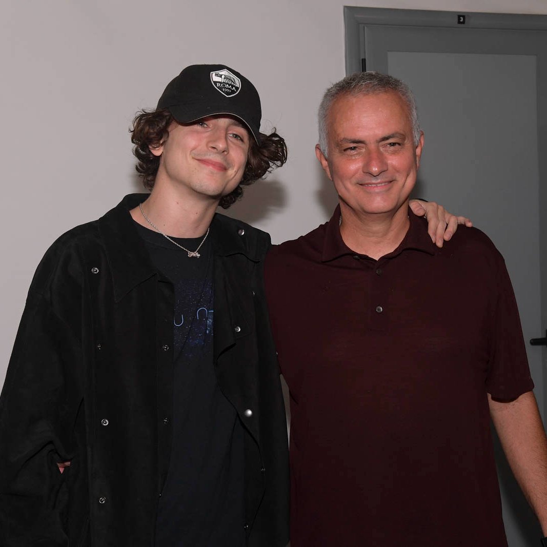 Timothée Chalamet 🤝 José Mourinho A lot of star power in one photo! 📸 #ASRoma