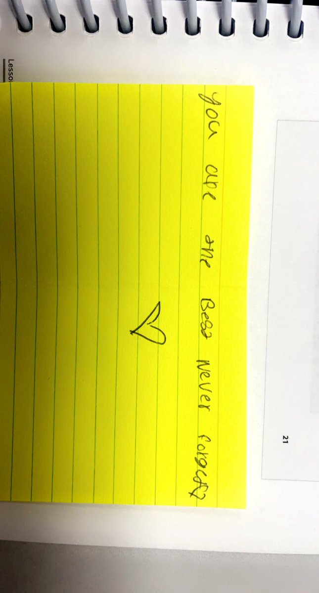 CounselorMedina's tweet photo. Reading through notes from my “I wish my teacher knew” jar 🥰 #sweetnote #Appreciation feed positivity https://t.co/Dse0RdH98u