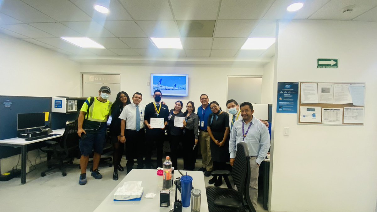 Congratulations Mentoring CUN team, thanks for all your hard work and support with our new hires, this is only the beginning of a great journey. 🤍✨ #workingtogether @weareunited @kukitotudon @Steffanii92