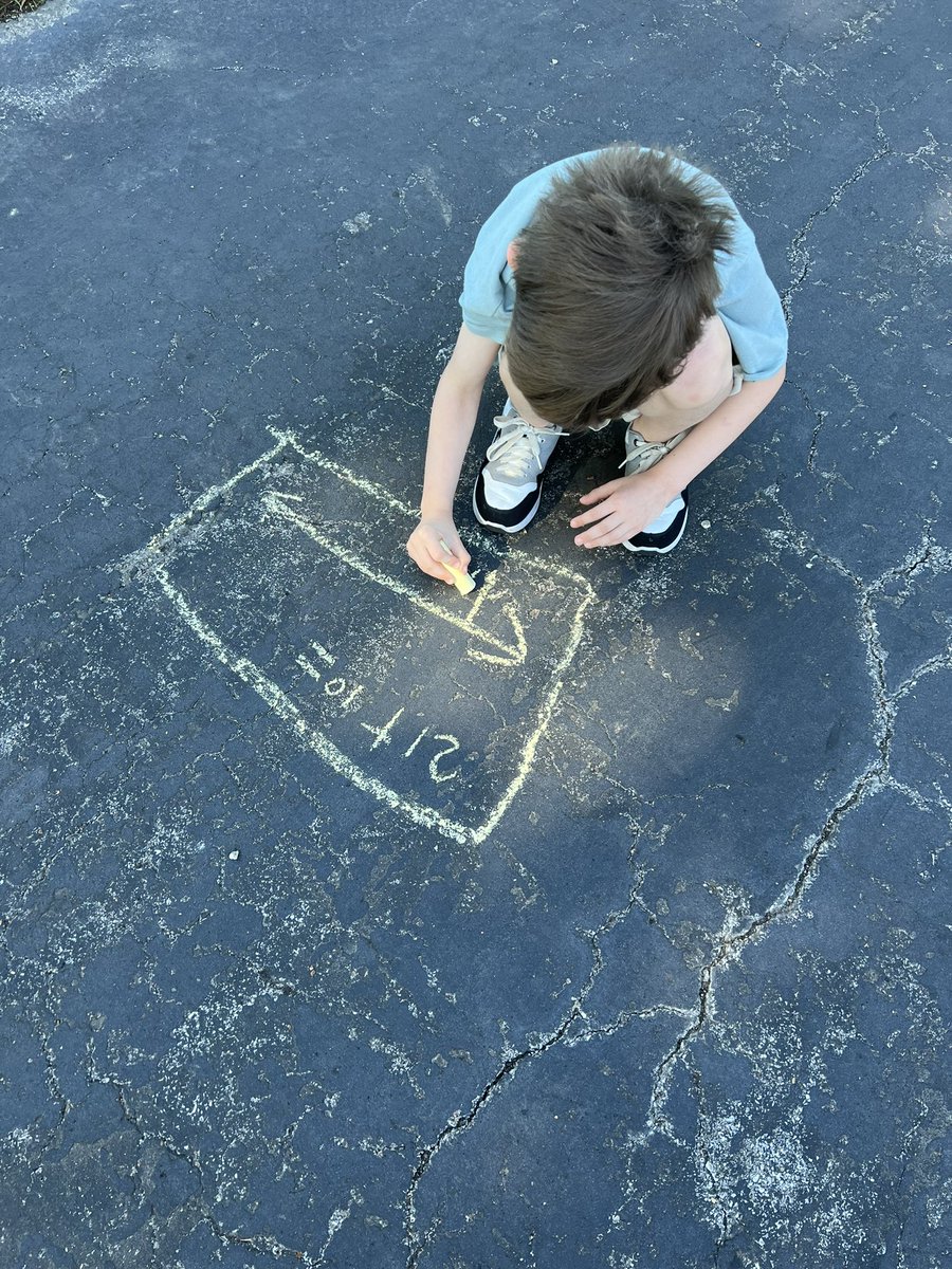 We took learning outside today! We worked on solving addition problems with number lines! #ritenourexcellence #teachertwitter #math <a href="/BuderElementary/">BuderElementary</a>