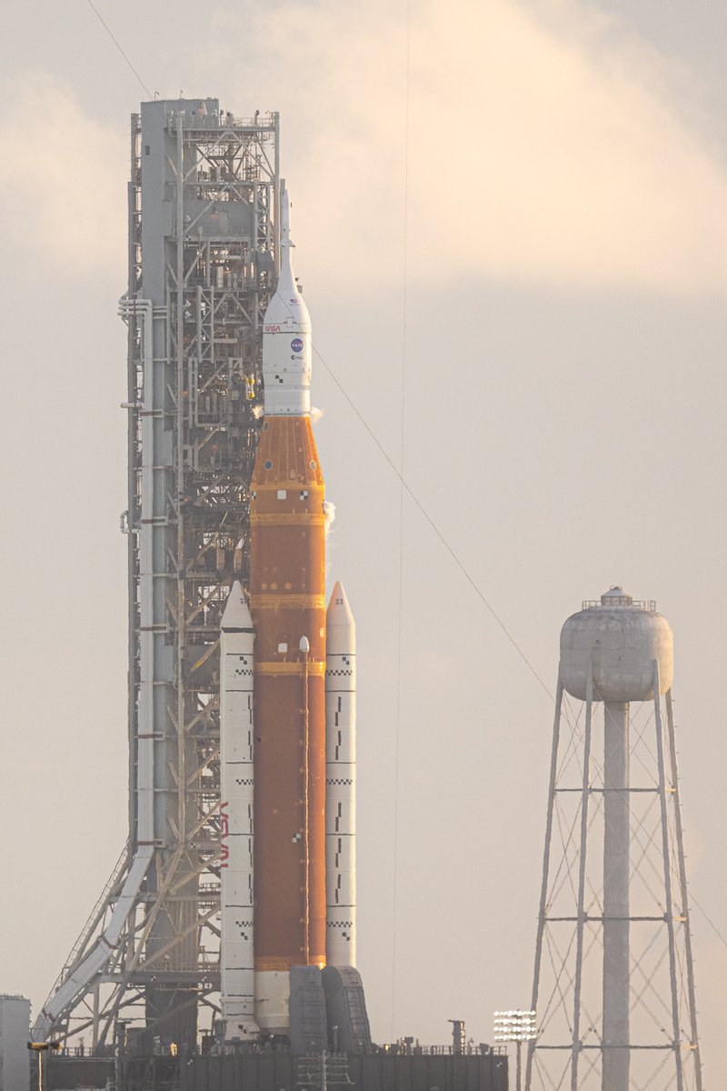 johnkrausphotos's tweet photo. NASA is targeting Saturday, September 3 for the next attempt at launching the Space Launch System rocket and Artemis I.

More real-time updates: https://t.co/badu36YpdP https://t.co/i05VJv8Ci4