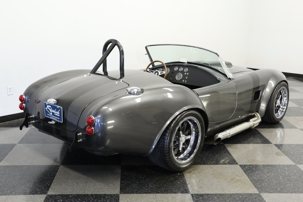 streetsidecars's tweet photo. This 1965 #Shelby #Cobra Factory Five features a 302 V8 teamed with a 5-speed manual transmission

Link: https://t.co/BDGtCzNALY

#musclecar #sellitwithstreetside #shelbycobra #carrollshelby #vintagecobra #vintageshelby #classiccobra #factoryfive #cobrafactoryfive #V8 #factory5 https://t.co/mX3dpmztqI