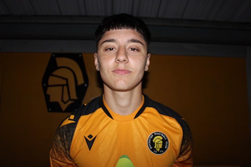 beeston_sports's tweet photo. @nwcfl result

@broctonfc 2-1 @RocesterFC1876 

Another defeat for @RocesterFC1876 but huge encouragement in that scoreline. Delighted to see that @beeston_sports @kasazam10 is off the mark for Rocester and MOM hopefully the first of many #talented https://t.co/nEiekg3pLz