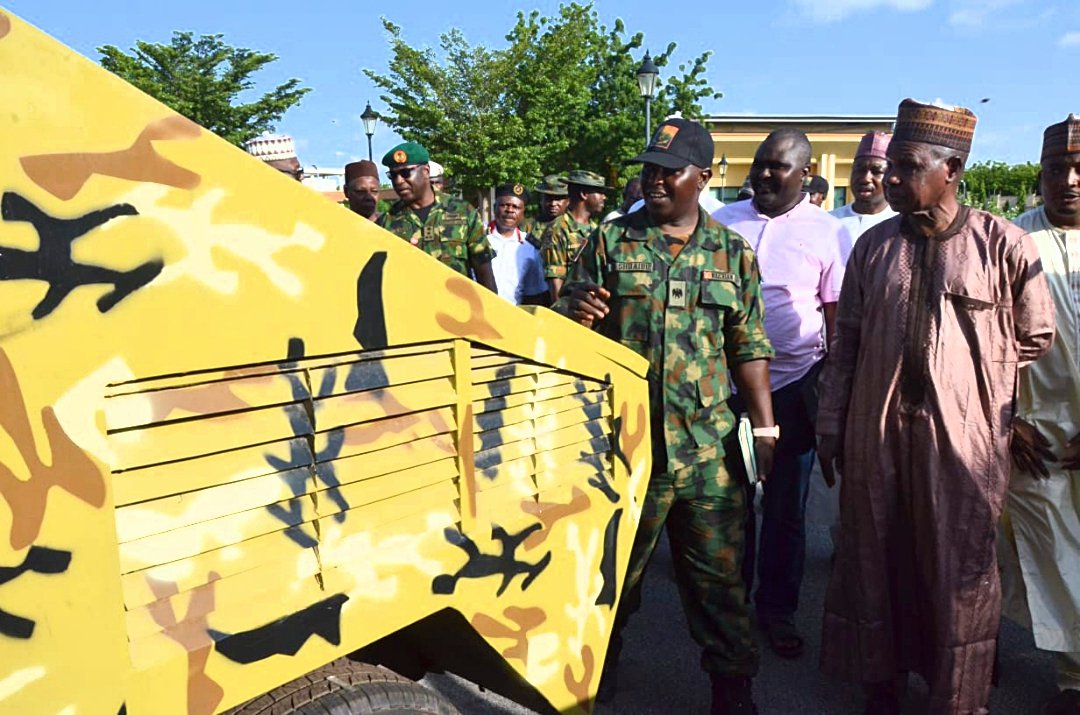 GovernorMasari's tweet photo. Despite financial challenges, we are determined, more than ever before, to provide all that it takes to bring terrorism to a logical end. Today, we donated nine APC vehicles to the security personnel saddled with the responsibility of the fight against #terrorism in the state. https://t.co/rXoxqBblKJ