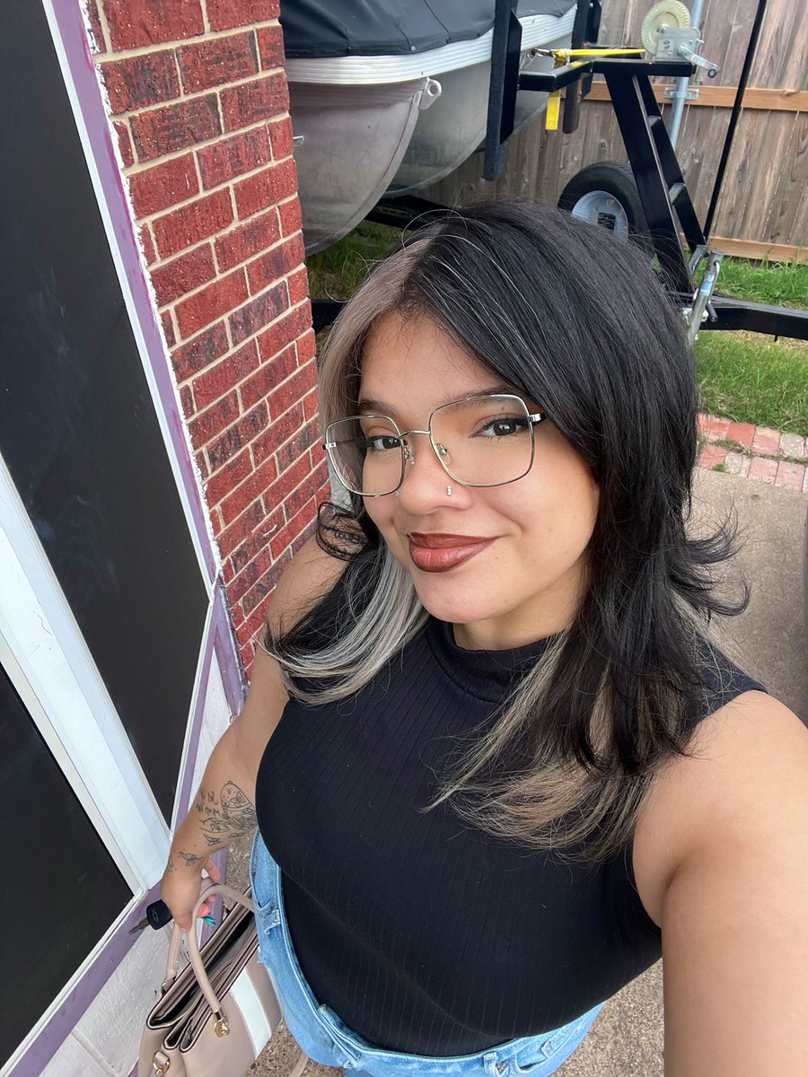 Ksalazar2020's tweet photo. 🖤🤍 https://t.co/r4onBf2nrg