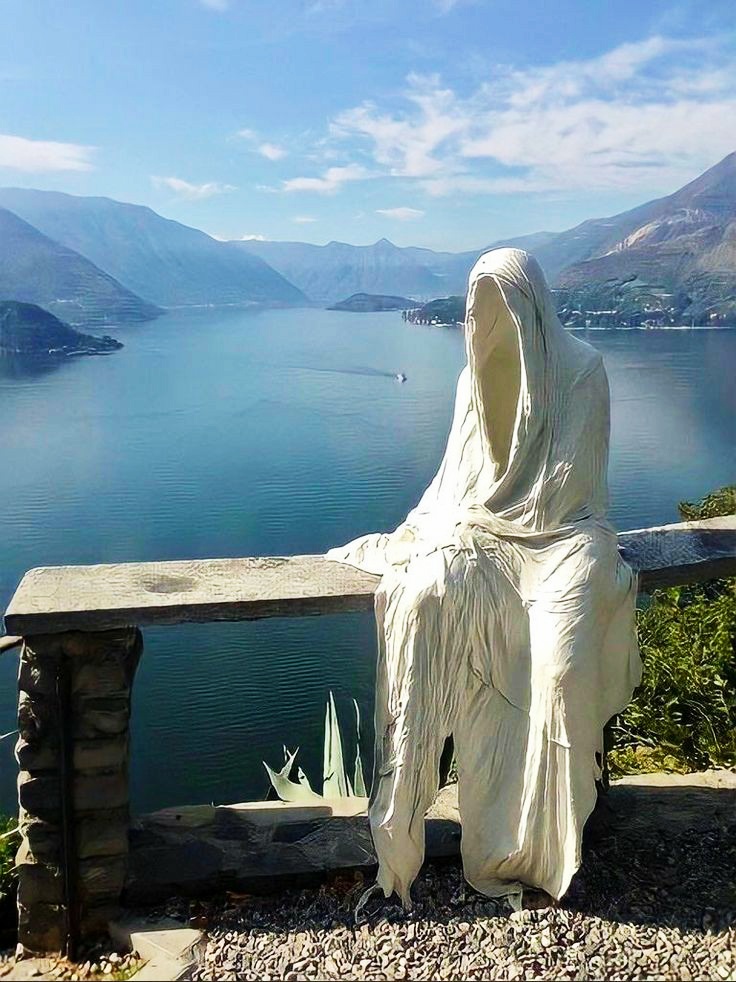 SWiteszczak's tweet photo. ๐ Ghost sculptures in the Castle of Vezio ๐๐คโค๏ธ Italy ๐ฎ๐น
#CastellodiVezio. #Perledo #provinciaLecco #Italia #LackeComo
CreARTivita:il viaggio nell'arte ๐ https://t.co/BEXLgJ8f0g