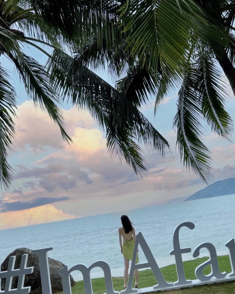 XrpWings's tweet photo. I love mountains and seas, they can be flat. A lot of people always ask me where I'm going. I point in the direction of the sea, https://t.co/KAAdSlDw9d