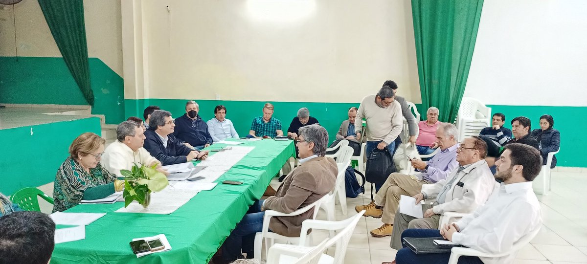 #Ahora en la reunión política de la Conducción Nacional (Mesa de Presidente) se elige a la Presidenta de la Concertación Nacional 2023 a Esperanza Martínez que va dirigir por dos meses la Conducción de la Concertación. El Secretario General es elegido el Dr Guillermo Ferreiro.