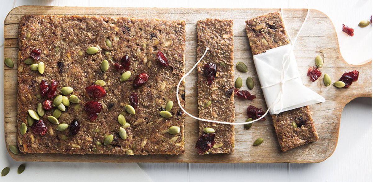 dynamdietitians's tweet photo. Chewy Fruit &amp; Seed Bars Recipe &amp; Easy Pork Dumplings - https://t.co/UnQX0YH8sR https://t.co/FRaptHKOx6