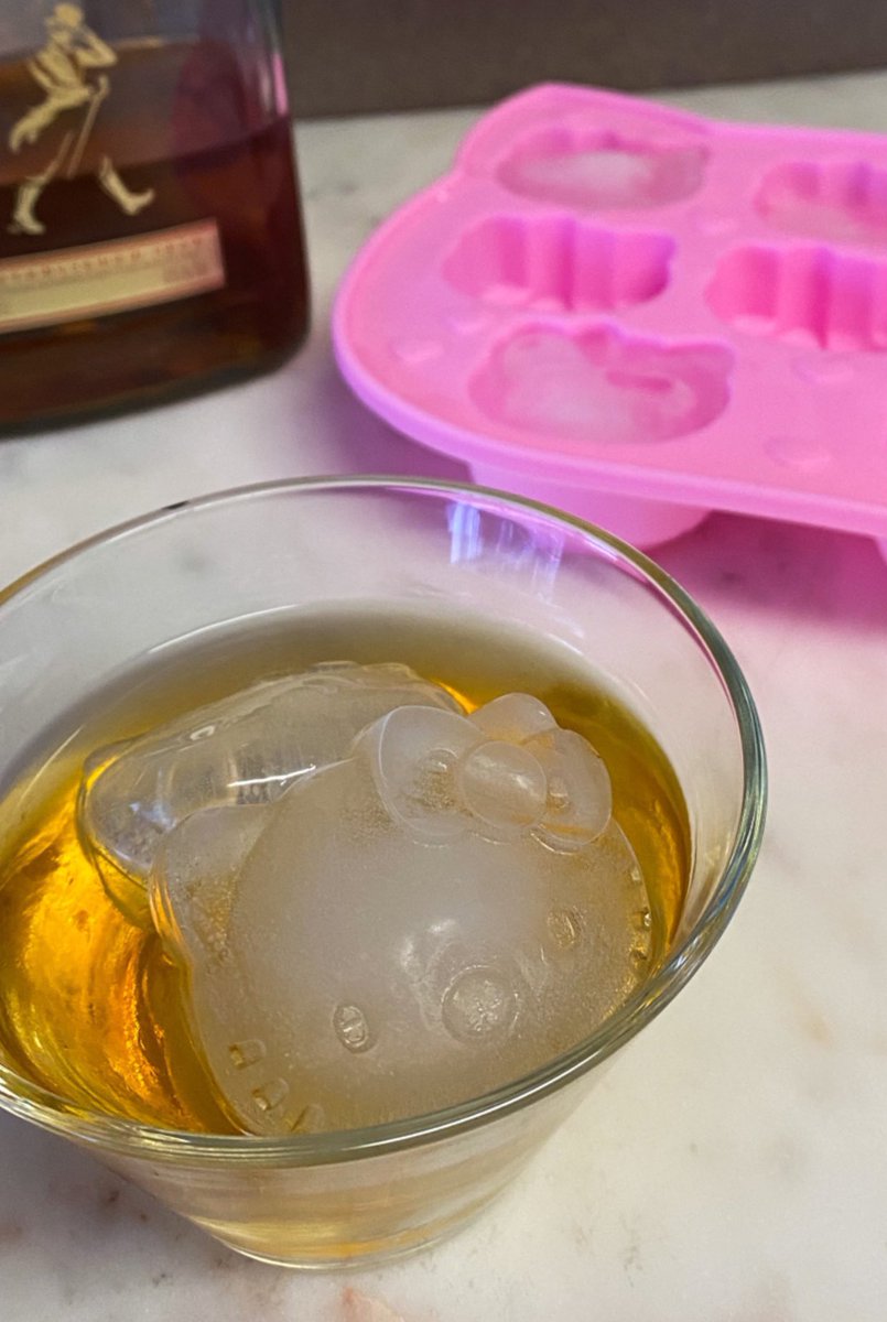 new ice tray 💅🏻