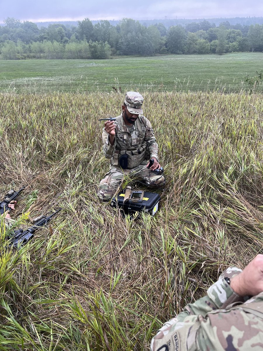2_14Infantry's tweet photo. Barbarian Company got after some recent #missionThursday by employing the SBS #skilledcompetency after a tactical ruck with Dragon 6! #ROTL #courageandhonor #ClimbToGlory #MountainTough #commandochallenge https://t.co/nUFSSpVFyO