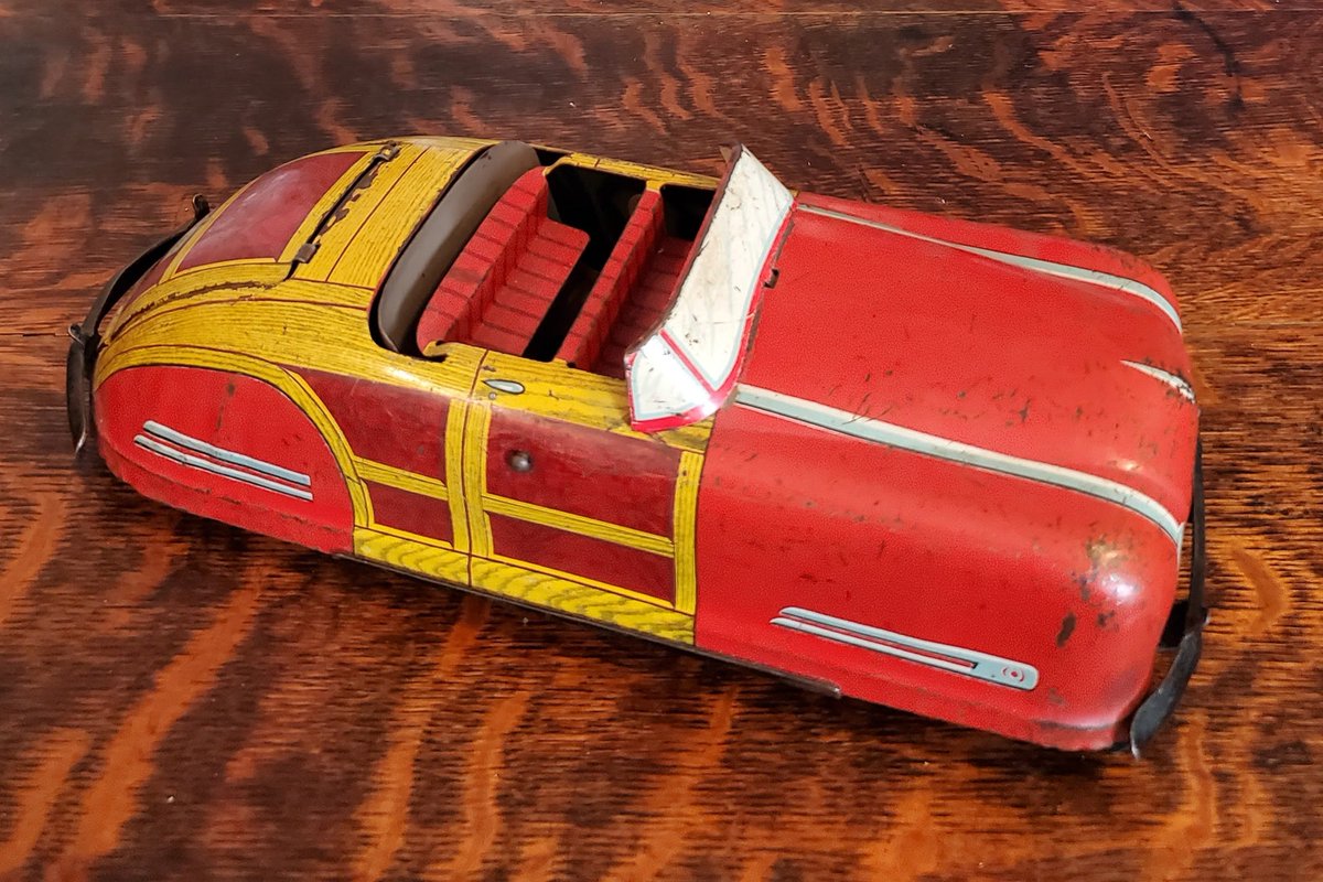 EatTweetLA's tweet photo. Vintage 1940's Wyandotte WY-650 Woody Convertible Pressed Steel Toy Car
 #woody #Wyandotte #Vintage #Pressed #ToyCar #Wy650 #Convertible #MarbleValleyVintage #EtsyEmail

👉https://t.co/XAoAJdpxUn https://t.co/bbWChU0vdV