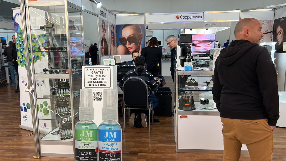 CleanerJm's tweet image. JM CLEANER participó en la EXPO OPTICA LA DOCTA y compartió un espacio junto a su distribuidor Roberto L. Cristaldo y a nuestros clientes en un fin de semana increíble ❗ 🎉
También se realizaron sorteos con premios de hasta un año de "JM Cleaner para tu óptica".