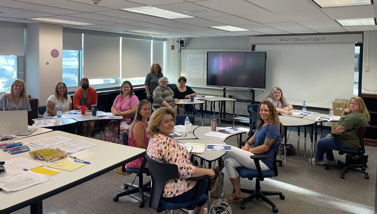 BlambleKD's tweet photo. It is a RARE occasion when our admin professionals congregate so when it happens, you capture the moment. It has been a BUSY summer to say the least, but you all manage to keep the building and district offices running smoothly. Thank you! 💙 #SFCSDPROUD https://t.co/z8mvmlICdX