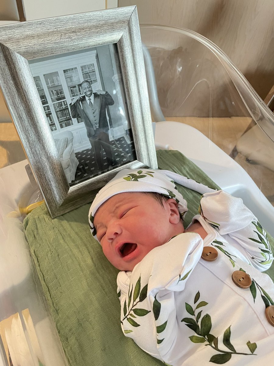 Samantha Parker tweet media