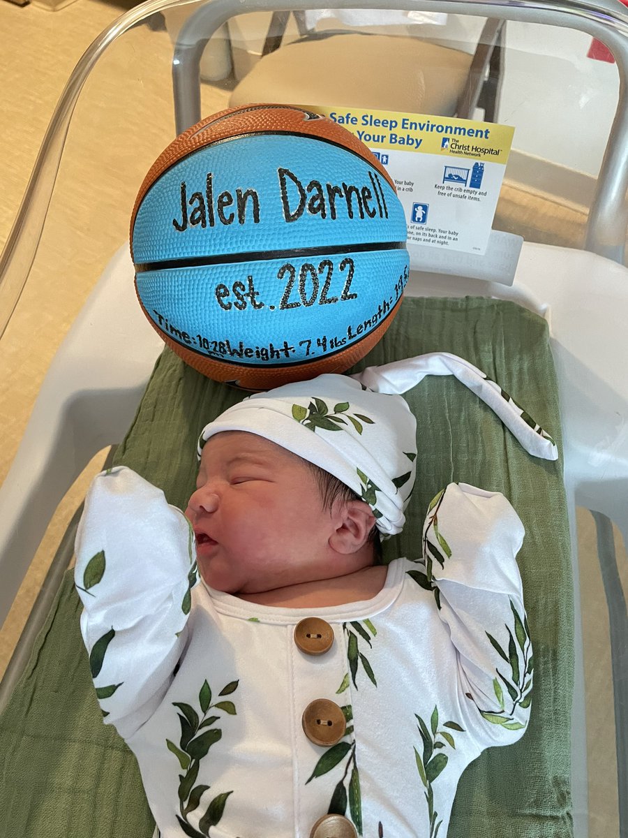 Samantha Parker tweet media