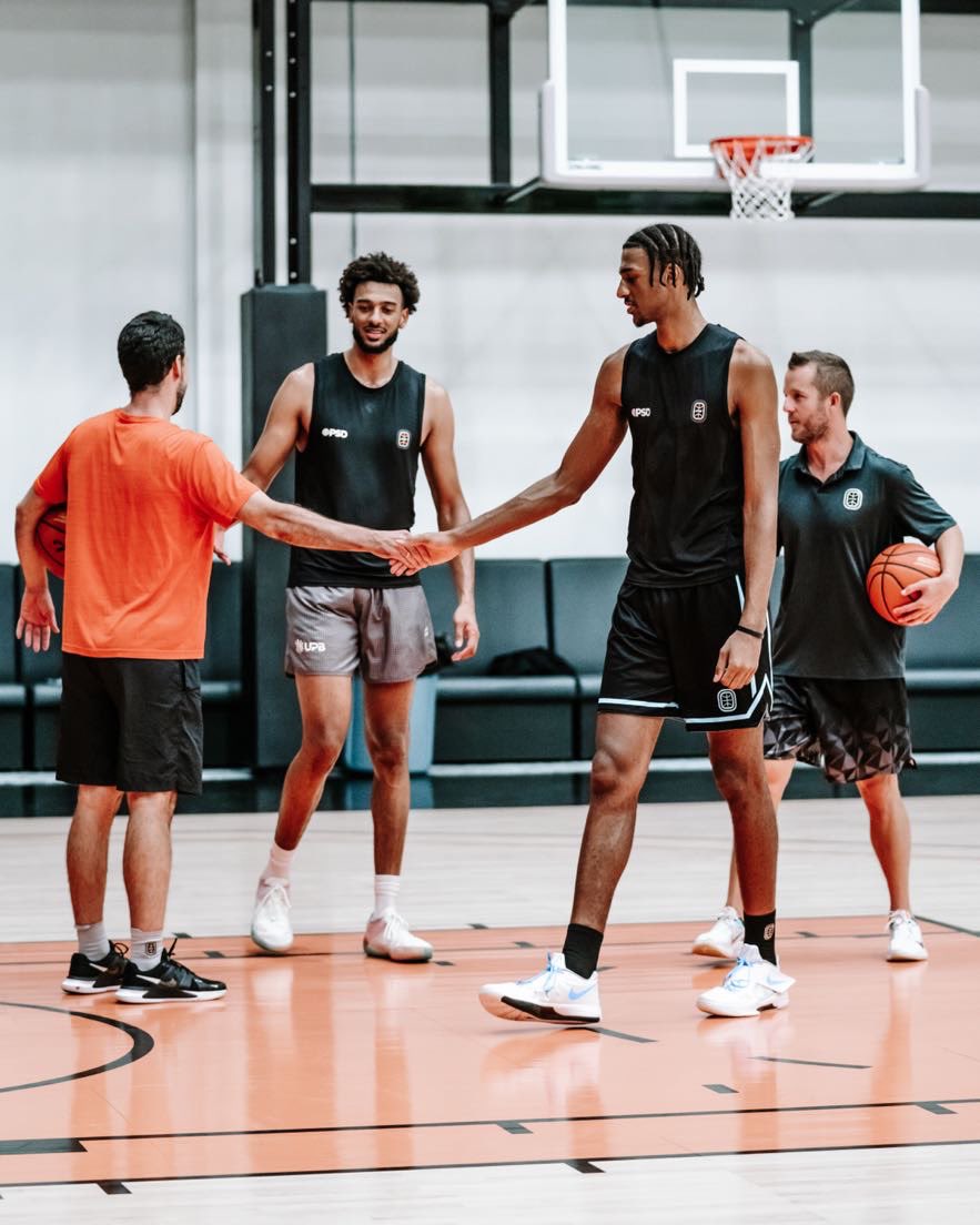 alexandresarr_'s tweet photo. Iron sharpens iron ⚔️ @sarr_olivier https://t.co/pQKhWltkck