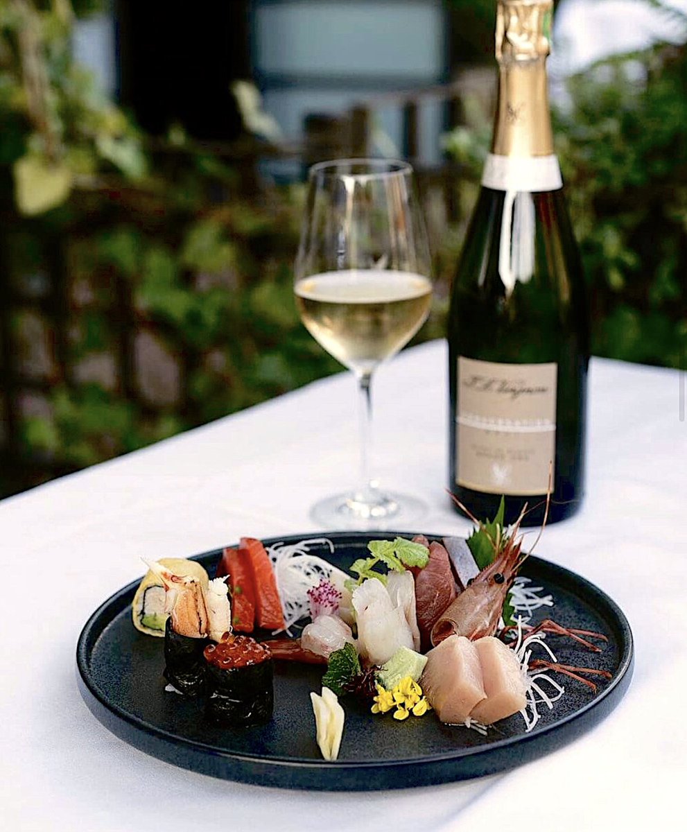 Blue Water Cafe tweet media