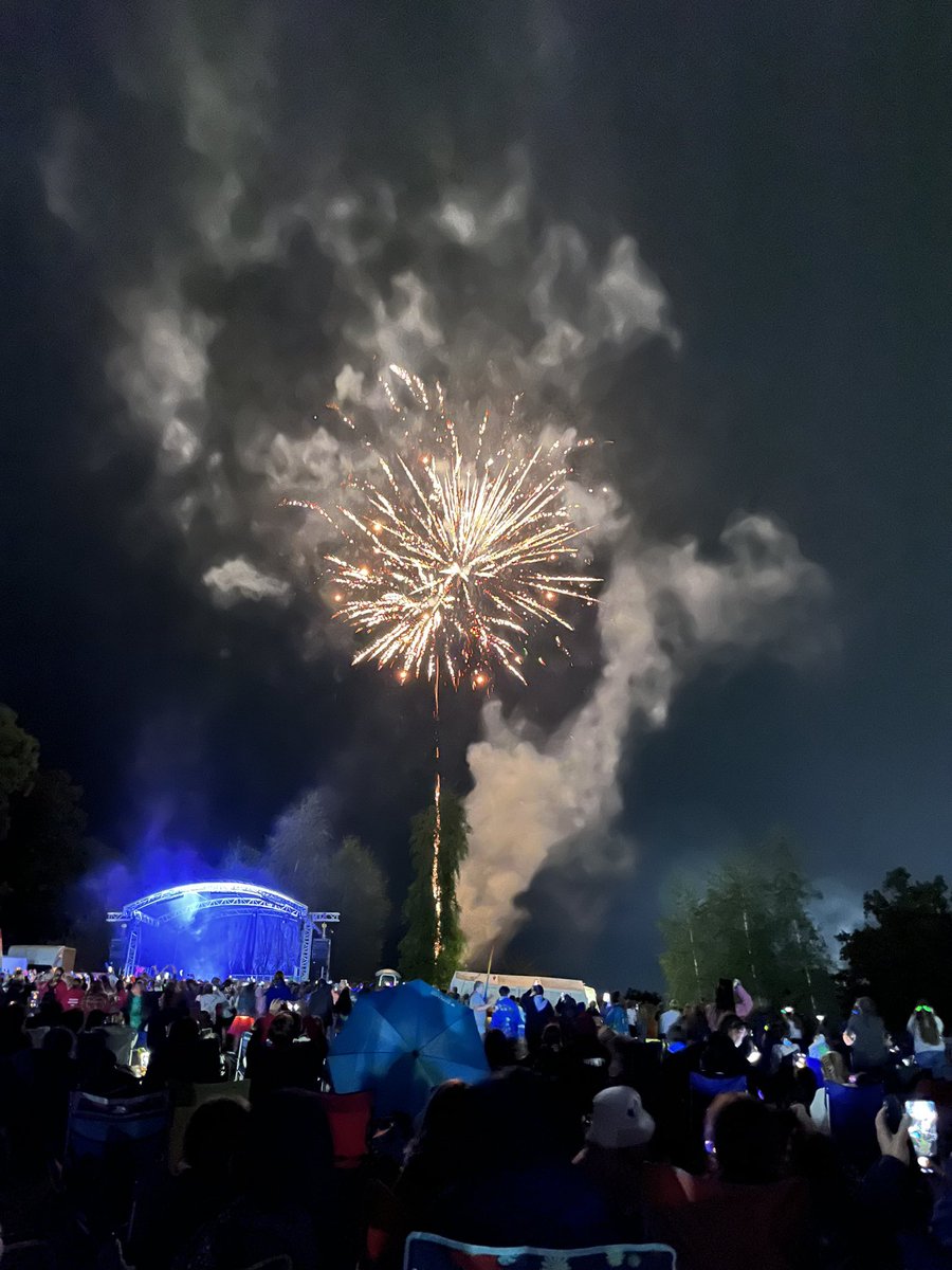 12thGuides's tweet photo. A great weekend was had by all at Wellies and Wristbands Waddow. The girls had an amazing time, thank you!#WelliesAndWristbands2022 #GirlGuiding #GirlsHaveFun https://t.co/YaqmTIrD0p