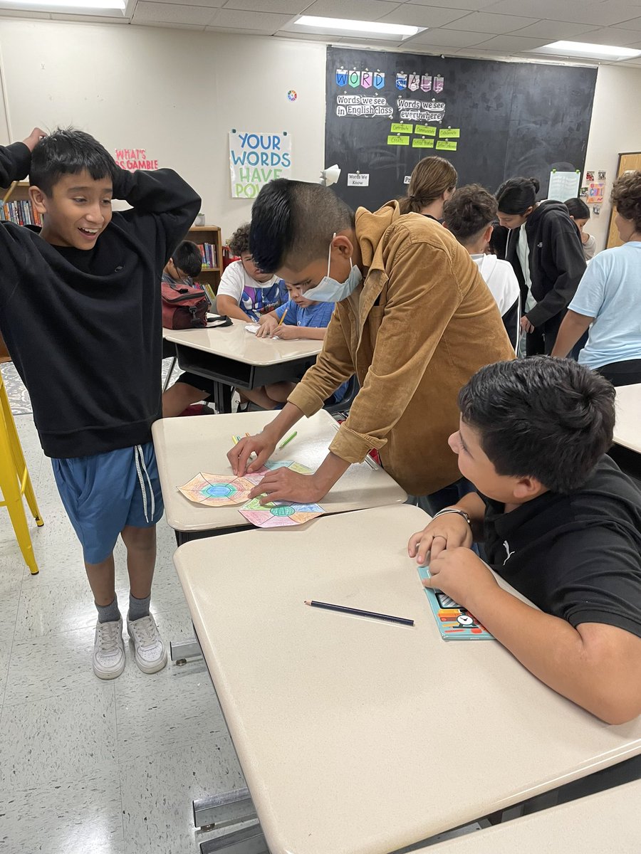 Miss Pakes tweet media