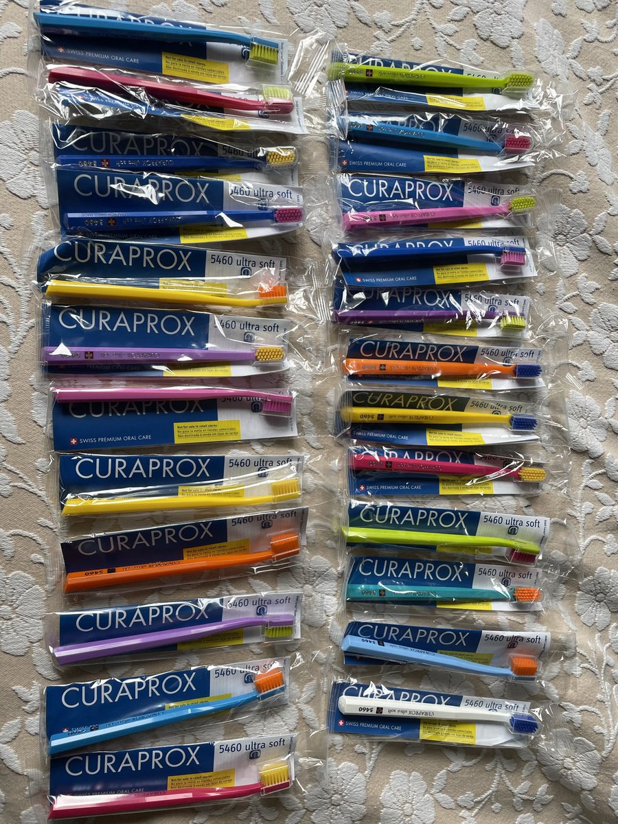 DentalSafeCl's tweet photo. Cepillo curaprox ultra soft 5460 $2.800 🔥 

Entregas! 
⭐️#TEMUCO⭐️ 
📍#Portal Temuco 
📍#Labranza 
🚲 Entragas a domicilio 

⭐️#SANTIAGO⭐️
📍Todas las estaciones de #metro 🚉 

🚚 Seguimos con envíos a todo Chile desde #TEMUCO y desde #SANTIAGO 🇨🇱 https://t.co/O70MEJmSip