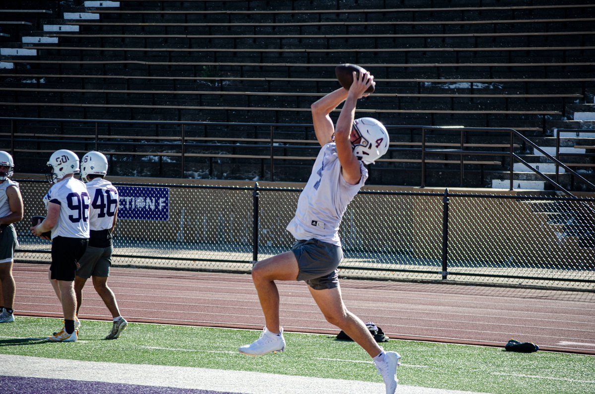 WIUFootball's tweet photo. Counting the hours... 4⃣8⃣ to go. https://t.co/BBlj1oNsHx