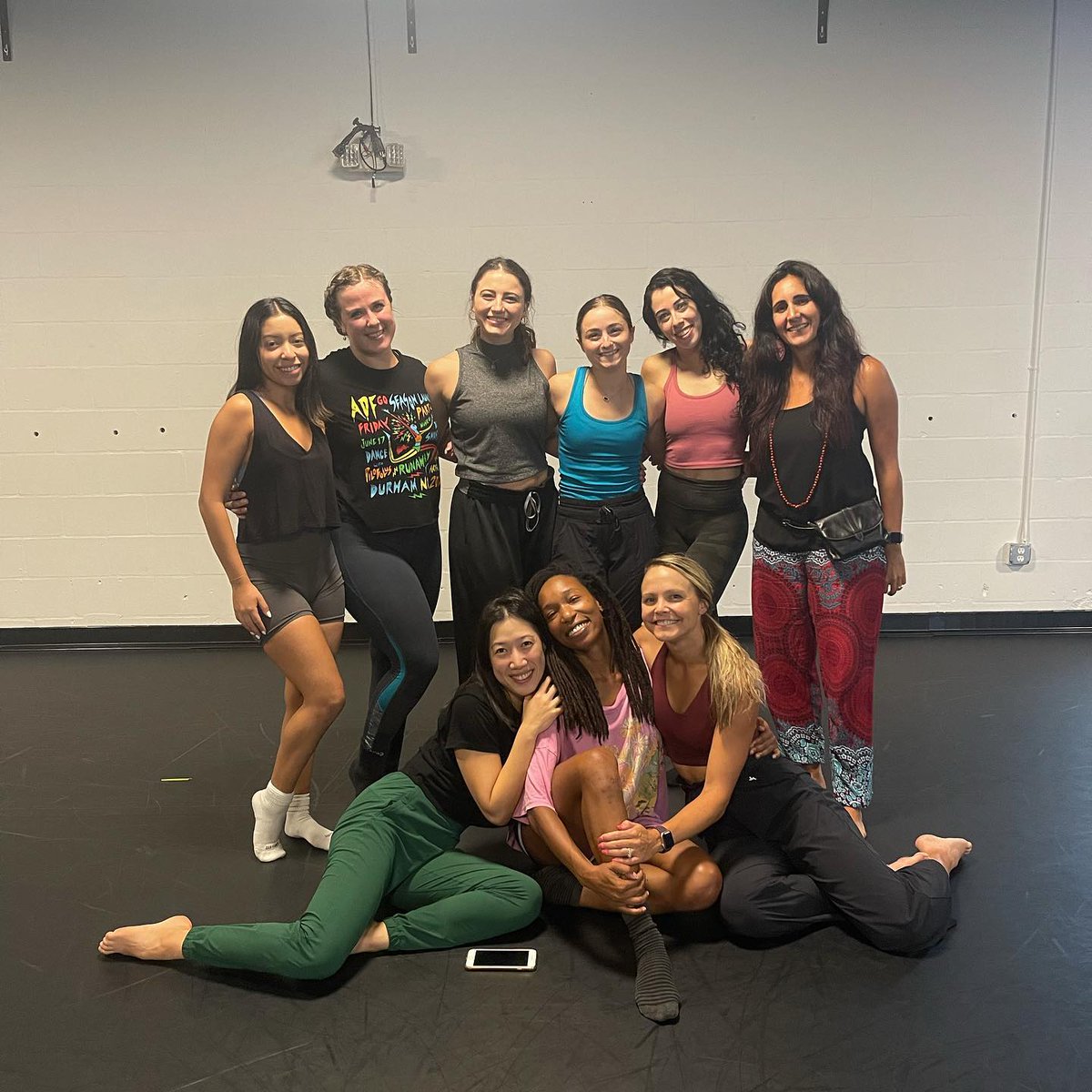 It's been such a wonderful week with artist in residency Rebecca Eurom! Her new work will premiere this October for Voices-Rising Choreographers! ⭐️
You won't want to miss SCD's first show of the 17th Season! You can grab your tickets and season subscriptions in our bio! 🎫
