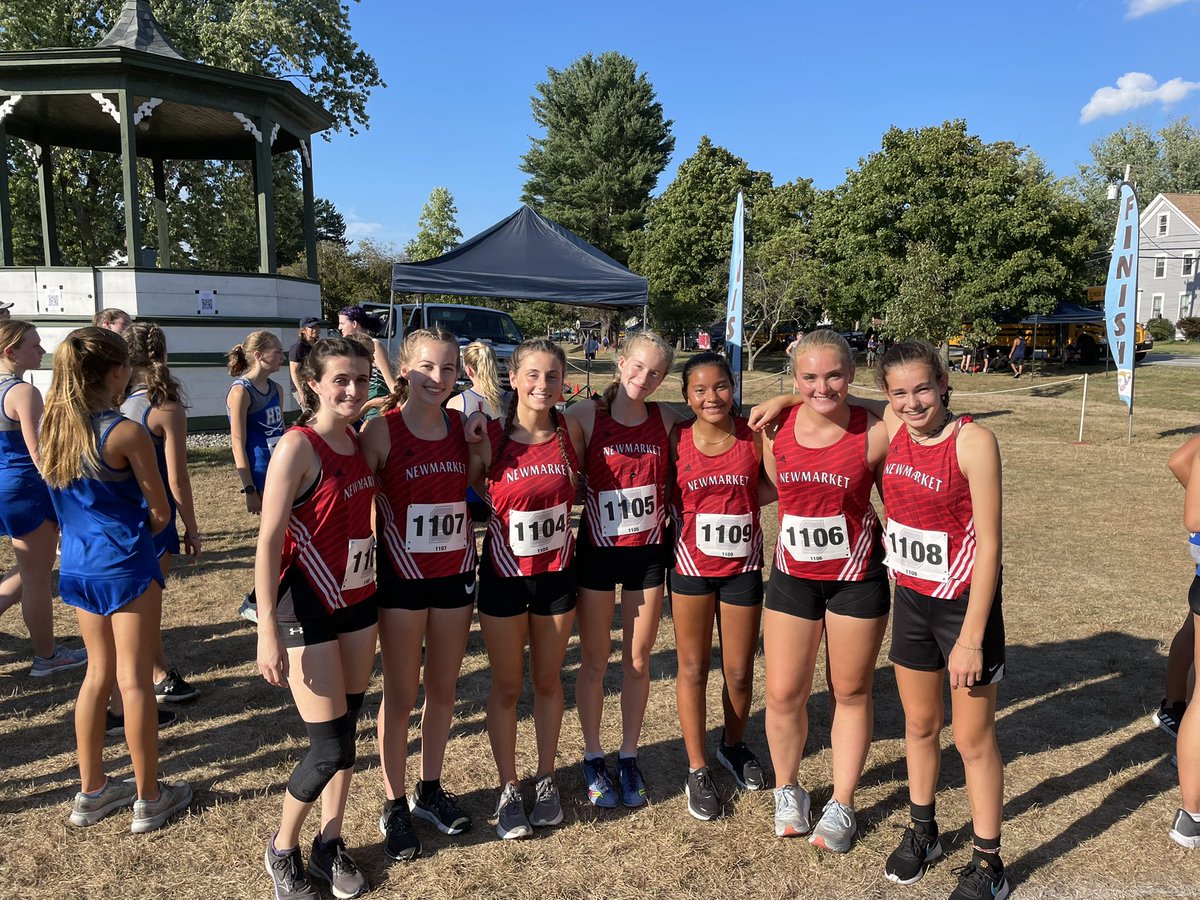 NewmarketXC_TF's tweet photo. Great first race! Alanna wins the girls race with a time of 20:04 and the girls team placed 3rd overall. Jaron takes fourth place in the boys race with a time of 17:39! #slaydies #girlschamp #jamorjelly #hugemulesdub #notyouraveragetuesday https://t.co/hJFVf1HJFd