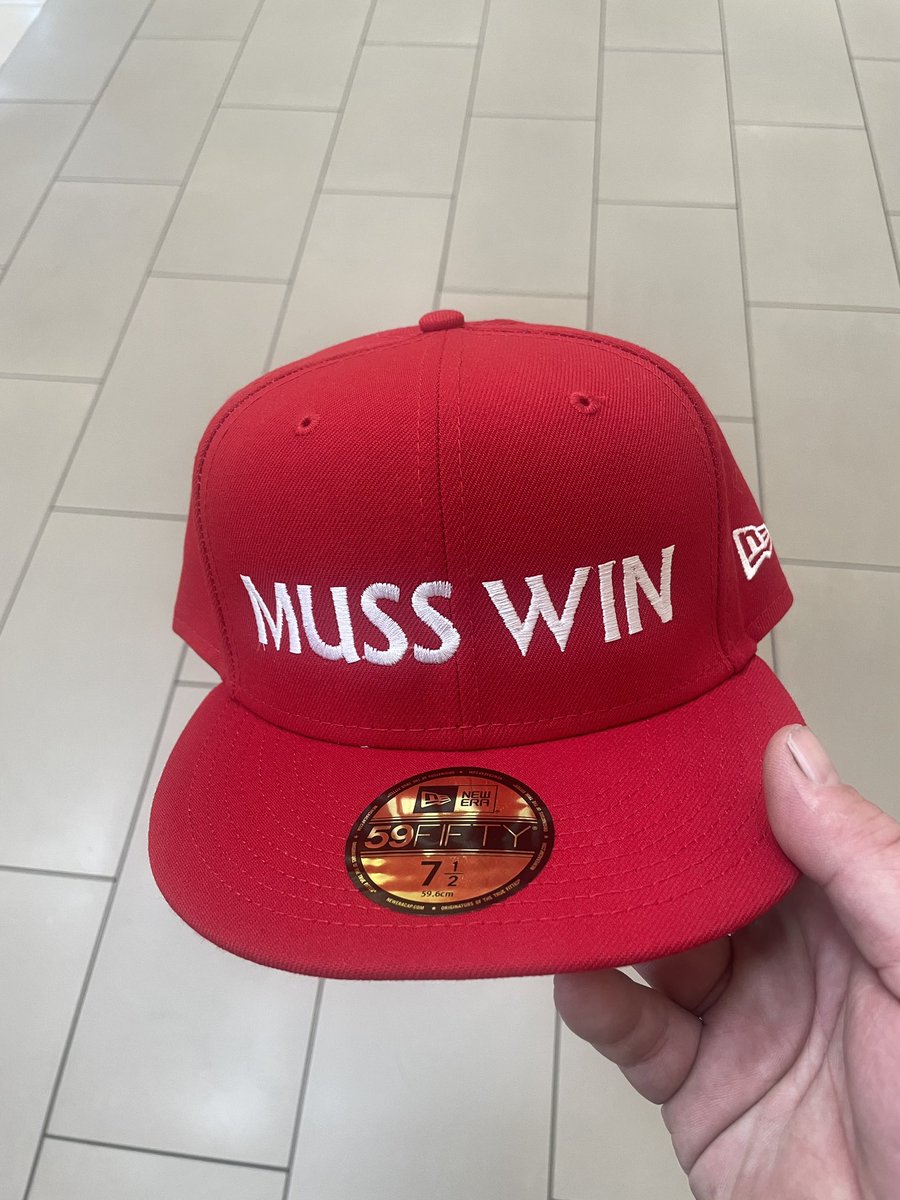 _MussBus's tweet photo. Fresh hat for the upcoming season ๐๐ #MussWin https://t.co/E85JwX8ufj