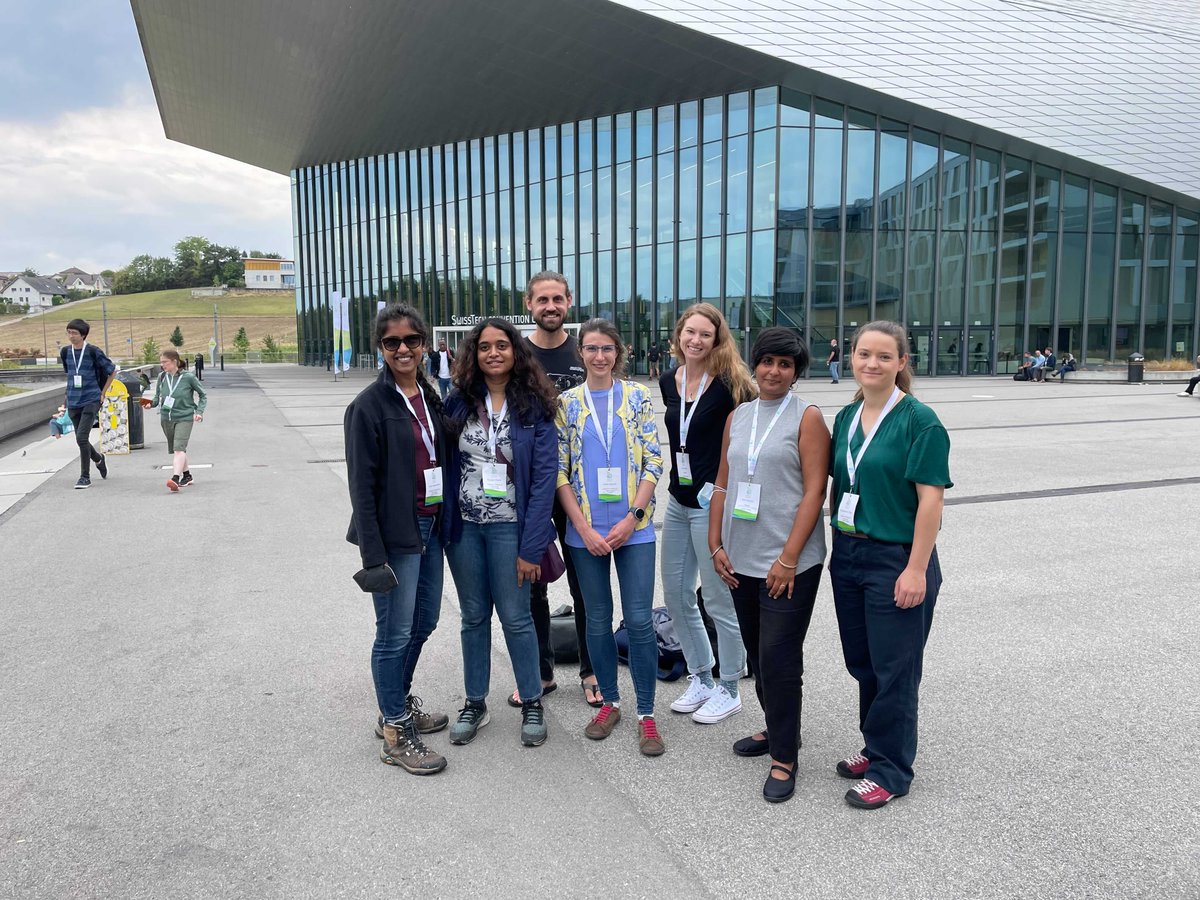 Aqueous_Eryn's tweet photo. I'm still reflecting on what a great conference this was and how awesome it was to attend my first microbiology conference in person with so many awesome lab mates! Thanks @ISME_microbes  #ISME18 https://t.co/ylntYkFam2