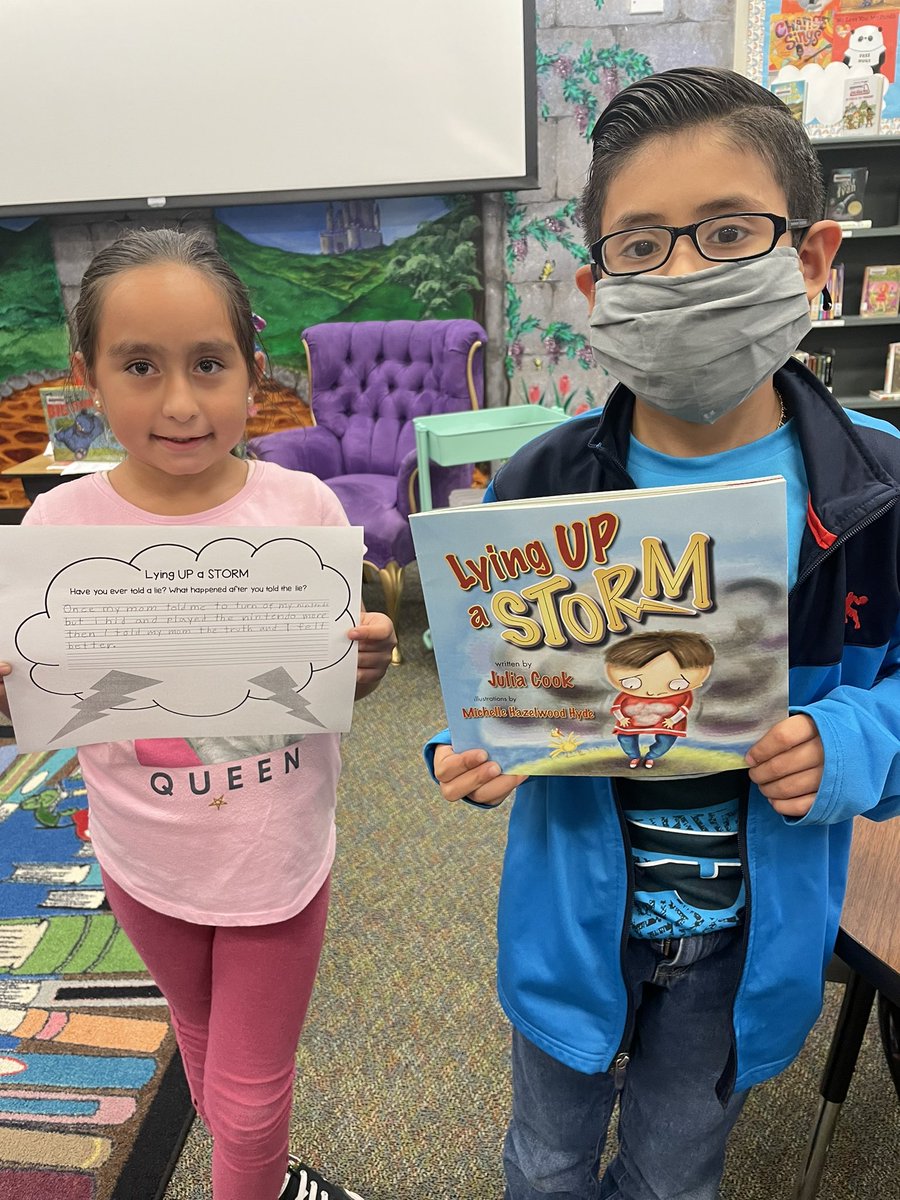AEScounselor's tweet photo. We are learning about the importance of trustworthiness. #charactercounts #6pillarsofcharacter #guidancelessons @AEScounselor @SpringISD_GCMH @SpringISD @HilarionMartin1 @DrMiguelSPerez @ClarkWritesNow @AndersonGators https://t.co/xn7PG8V69k